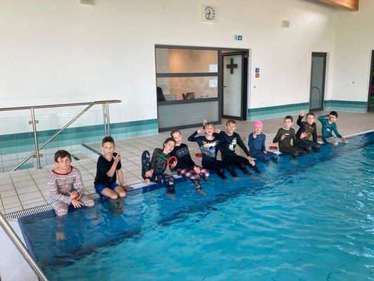 Schwimmunterricht an der RvGS